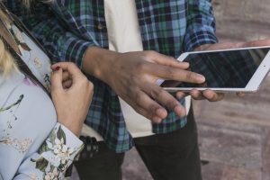 Mobilizing Ordinary Christians to Evangelize Through Online Connections